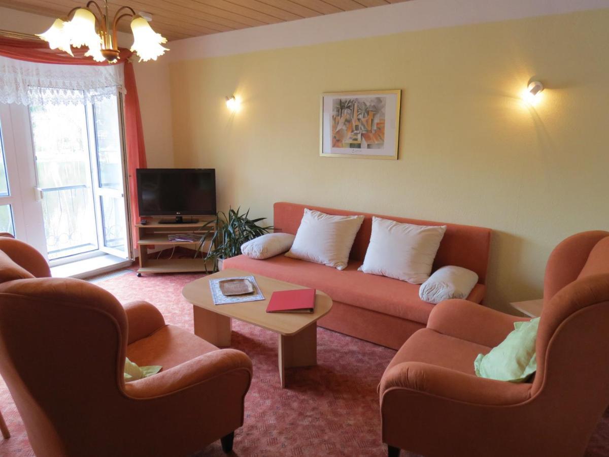 Hotel-Pension Schloss -Miramar Bad Elster Ngoại thất bức ảnh